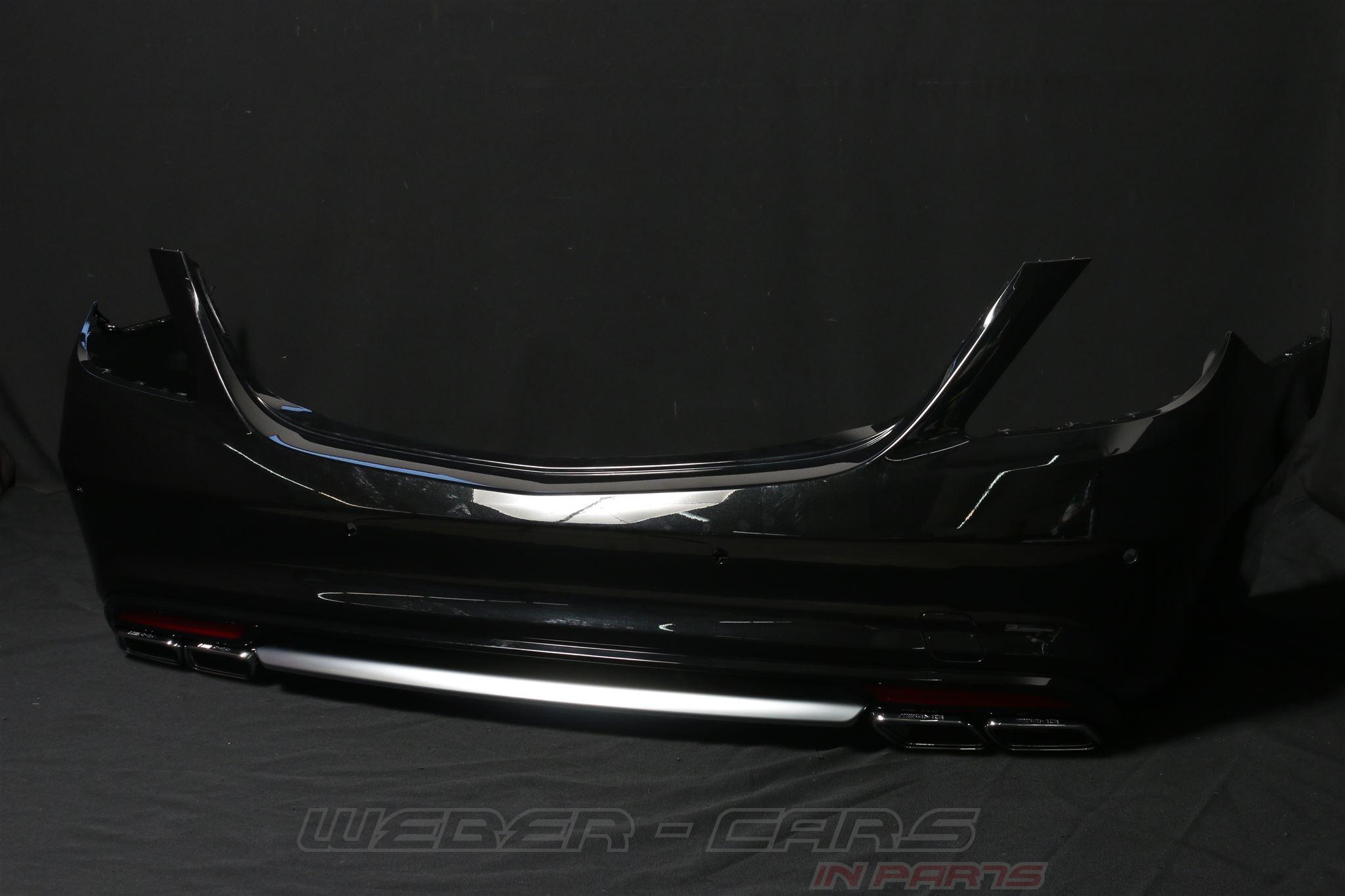 A2228851625 Mercedes W222 S63 AMG Bumper Rear Tail Pipes Rear Apron for